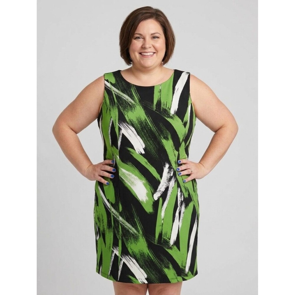 Dressbarn Woman Size 22W Green & Black Abstract Brushstroke Shift Dress